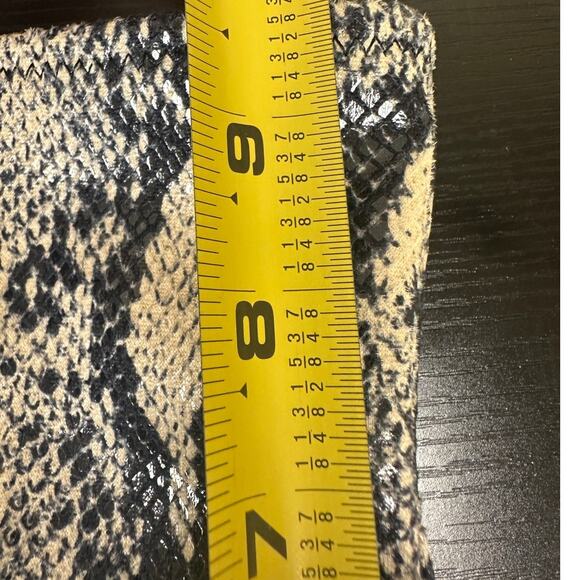 Size 9 Snakeskin Bootie Ankle Boot Block Heel Black Tan Fall Winter Aerosoles - Picture 8 of 10